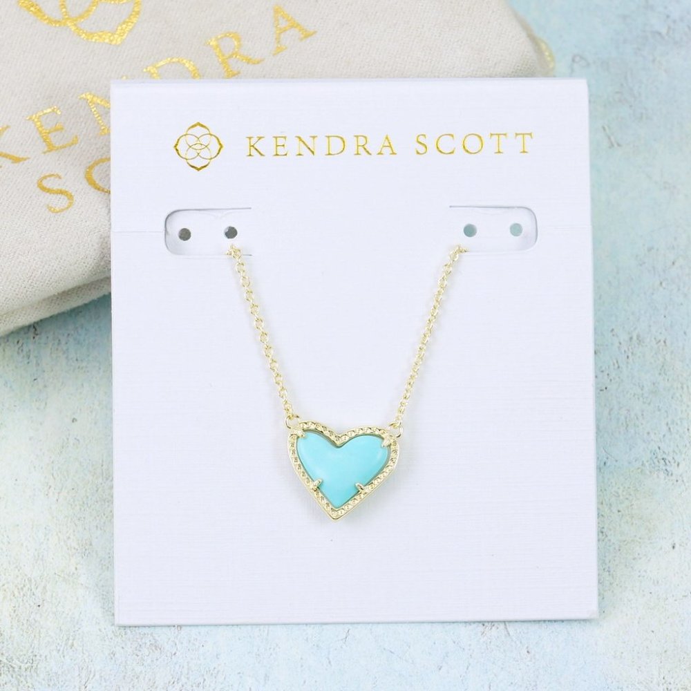 Kendra Scott Ari Heart Light Blue Magnesite Necklace Gold Plated